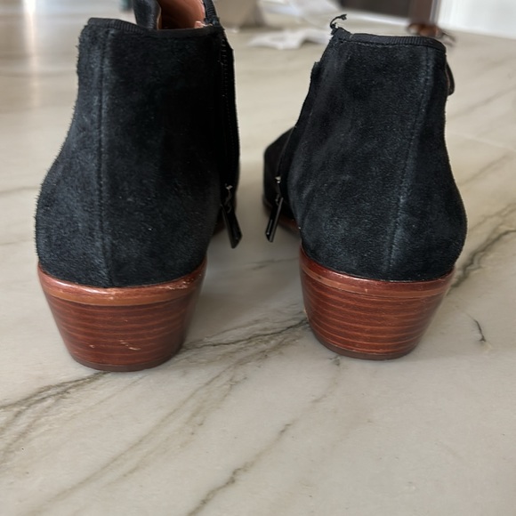 Sam Edelman Suede Petty Booties 8 - Picture 4 of 11